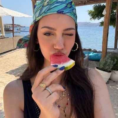 𝕊𝔼ℕ𝕀𝕆ℝ𝕀𝕋𝔸 ℕ𝔸𝔸ℕ's profile picture