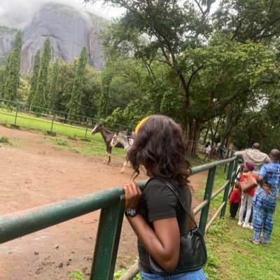 Love & Light ❤️ 💡's profile picture