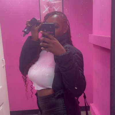 🖤's profile picture