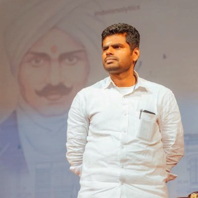 ꧁༺ဖங்あள𐤪ໍ͢༻꧂'s profile picture