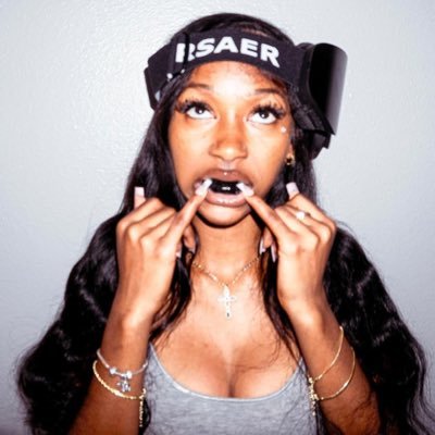 ⍼'s profile picture