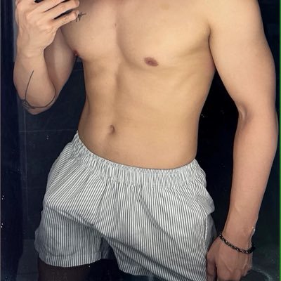 khungLong_20c's profile picture