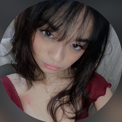 aziravien's profile picture