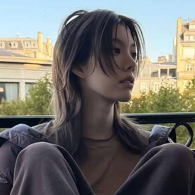 C's profile picture