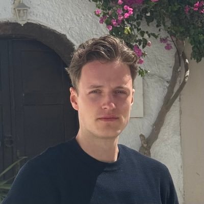 tollmolia's profile picture