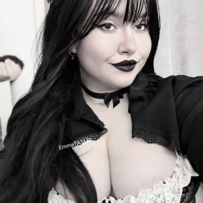 Goddess EmmaTASMR's profile picture
