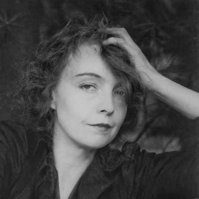 Catherine Schuyler ♰'s profile picture