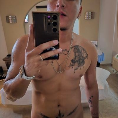 Efrain's profile picture