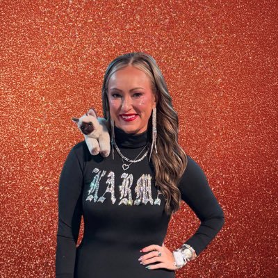 Hilary ❤️‍🔥🌵✨'s profile picture