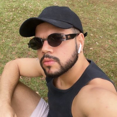 I-U-RY HENRIQUE's profile picture