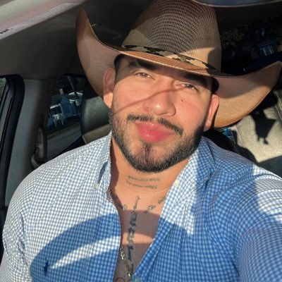blue collar men's profile picture
