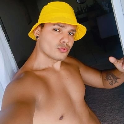 angelohutz's profile picture