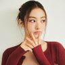 lililily profil fotoğrafı