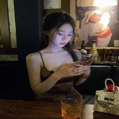 PattyBarre48867's profile picture