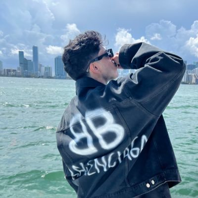 KEEZi's profile picture