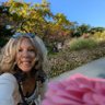 Loretta Jones profil fotoğrafı