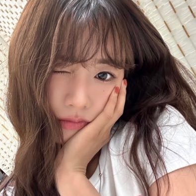 x_xbbom's profile picture