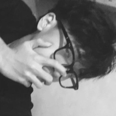 Ronnie 🪲's profile picture