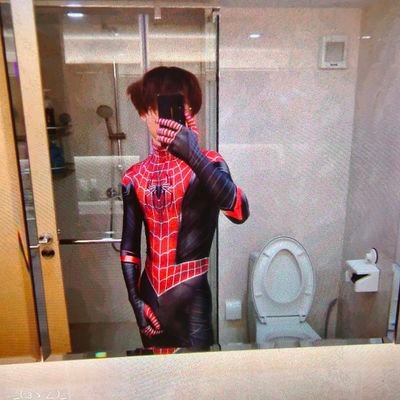hzccj32's profile picture