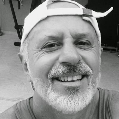 eliaseguimaraes's profile picture