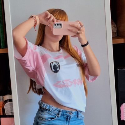 nereagalveez's profile picture