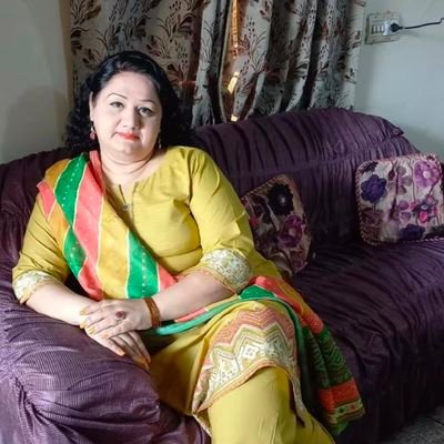 fhufi sabina پھپی سبینہ 💚's profile picture