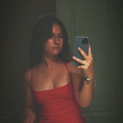 Reine Clara de retour 👸🏻's profile picture