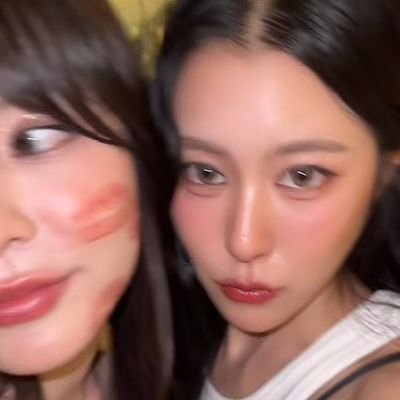 yajas00's profile picture