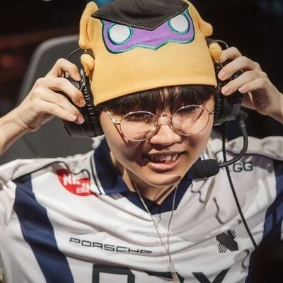 HyunminVAL's profile picture