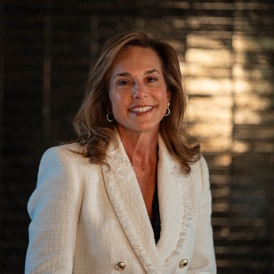 Lisa McClain's profile picture