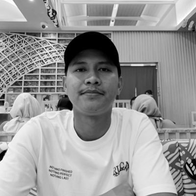 ozyxee's profile picture
