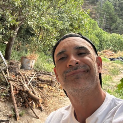 JC's profile picture