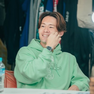 èæ± 倧ä»'s profile picture