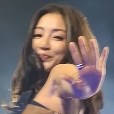 hyo(lo2 when)nie🏧's profile picture