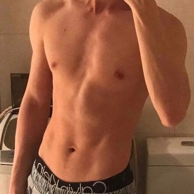 AlanF9810252272's profile picture