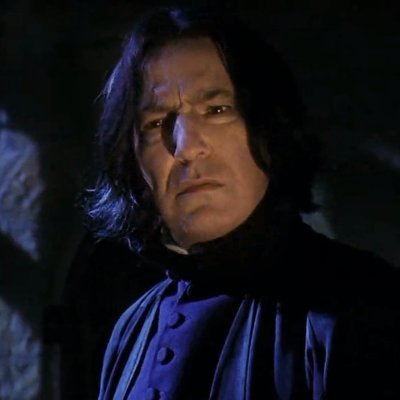 sᴇʟᴇɴᴀ 🦇's profile picture