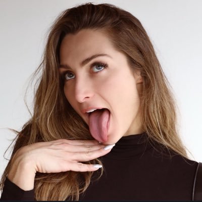 alynne ♟️🇾🇪's profile picture