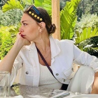 Özge's profile picture