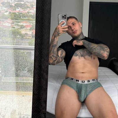 Carlos577149's profile picture