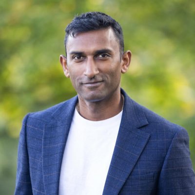 MayuranSenthil's profile picture