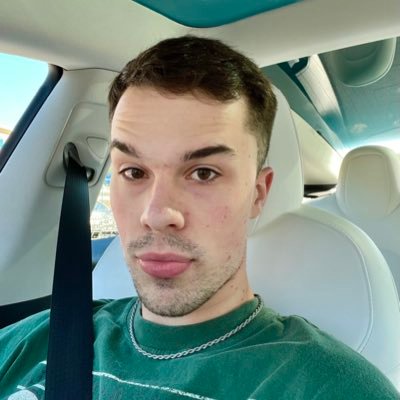 Flo's profile picture