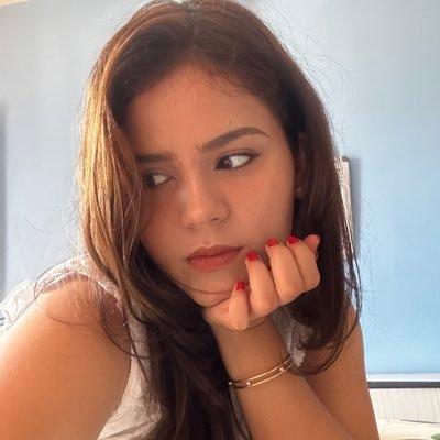 lr1sha's profile picture