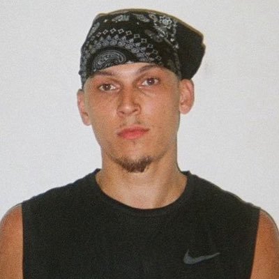 𝐊𝐞𝐯𝐢𝐧's profile picture