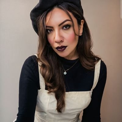 DannyCrossdress's profile picture