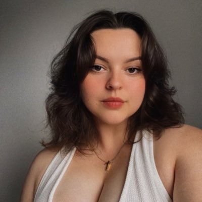jules 🫵🏼's profile picture