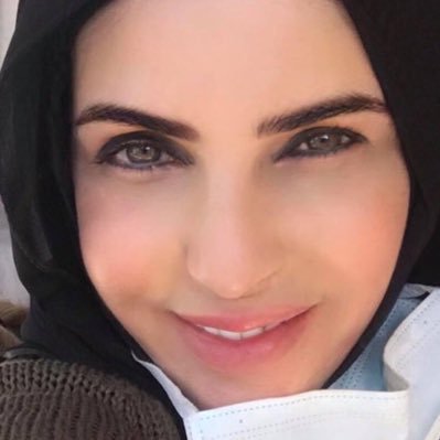 ZeinabElachkar's profile picture