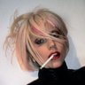 愛's profile picture