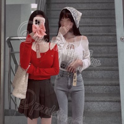 𝔼𝕘𝕘•𝕄𝕠𝕝𝕝𝕪(18)'s profile picture