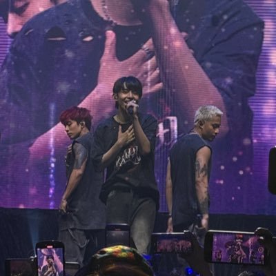jahstrology's profile picture