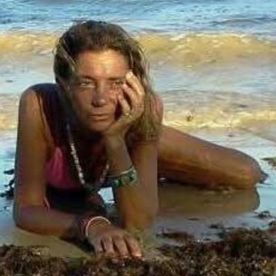 MechitaCorta's profile picture